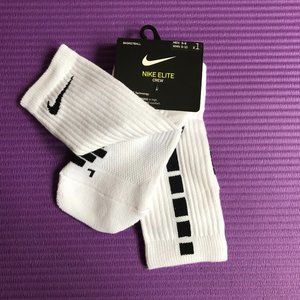 Nike Elite Crew Sock 1 Pair Men 6-8 M Women 6-10